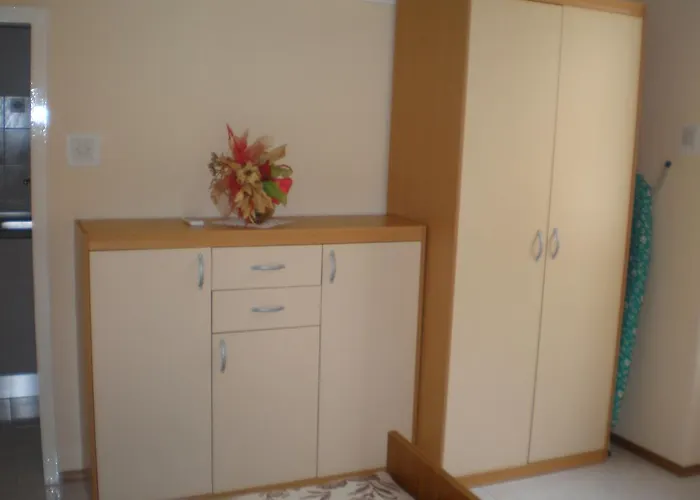 Apartament Tivoli *